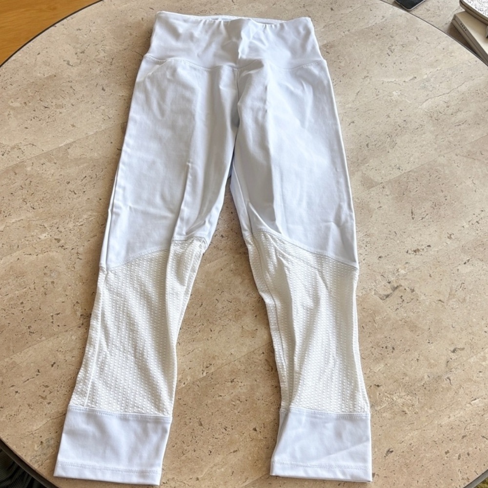 Brazil // Wear white cream mesh leggings